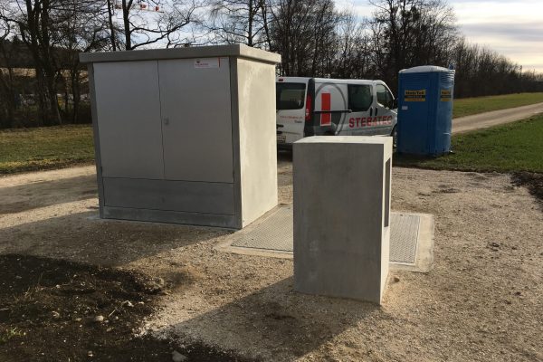 Concrete cabin for automation systems