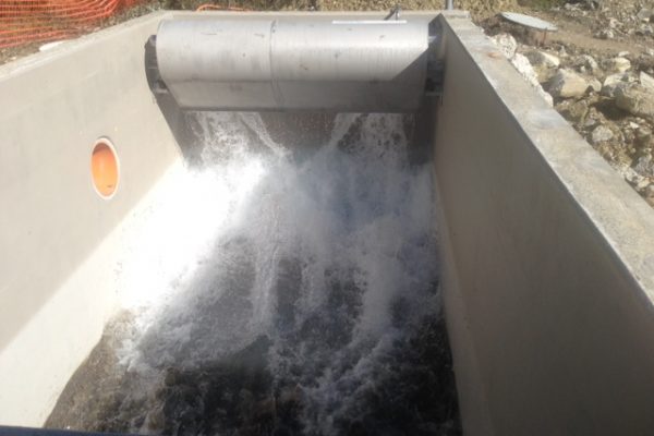 Technik für automatische Regenbeckenreinigung
